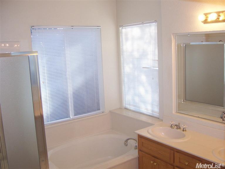 1912 Destiny Way, Modesto, CA 95356 photo 11