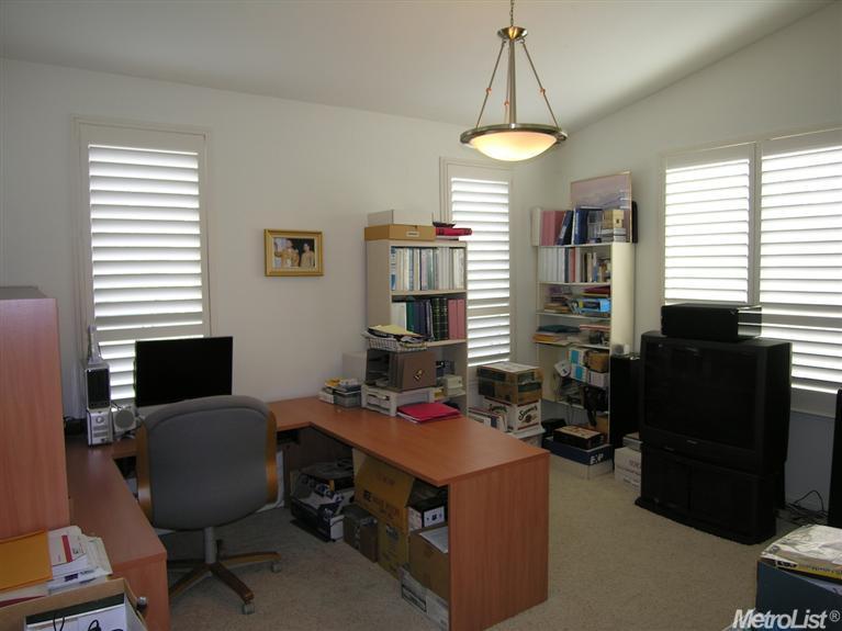 5328 Rogers St, Davis, CA 95618 photo 6