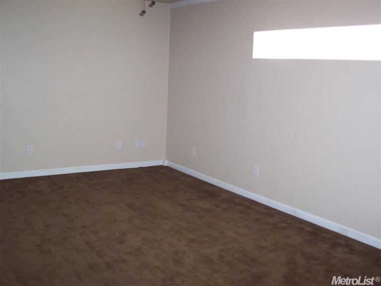 1403 Hunters Dr, Merced, CA 95340 photo 6