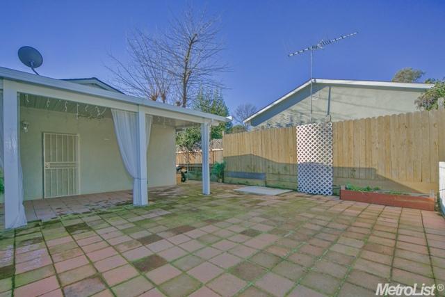 8961 Custer Ave, Orangevale, CA 95662 photo 5