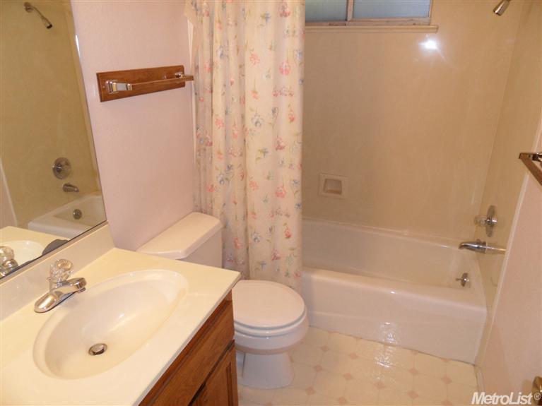 6319 Madison Ave, Carmichael, CA 95608 photo 11