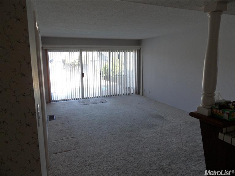 6319 Madison Ave, Carmichael, CA 95608 photo 6