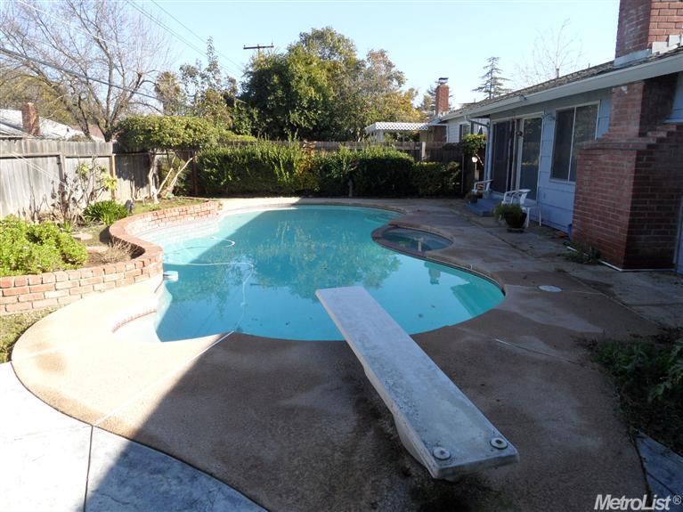 6319 Madison Ave, Carmichael, CA 95608 photo 14