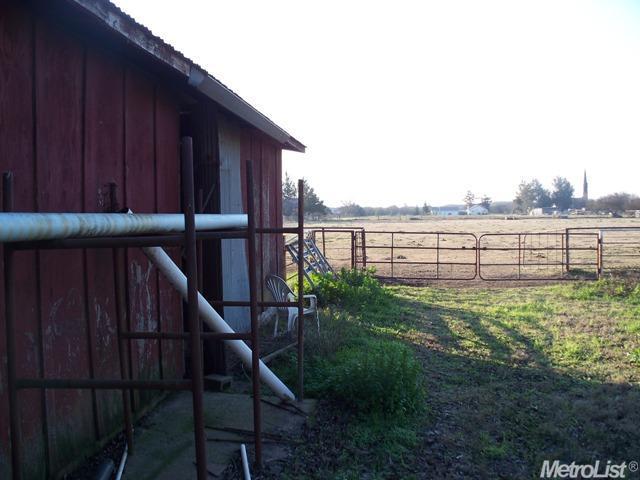 4813 Mountain View Rd, Hughson, CA 95326 photo 13