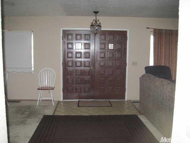 4813 Mountain View Rd, Hughson, CA 95326 photo 2