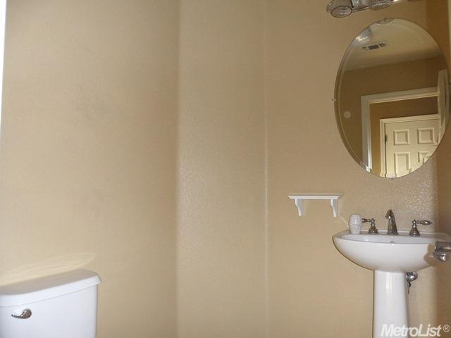 3618 Whitehaven Ave, Ceres, CA 95307 photo 8