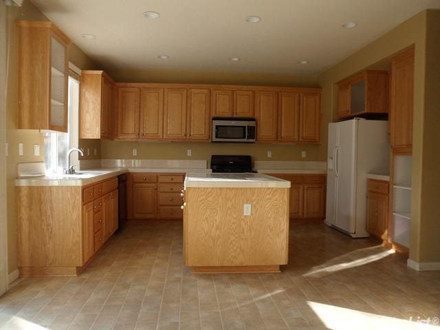 3618 Whitehaven Ave, Ceres, CA 95307 photo 12