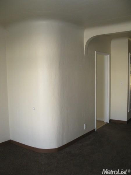244 E Tokay St, Lodi, CA 95240 photo 5