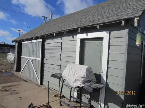 1700 E 21st St, Merced, CA 95340 photo 3