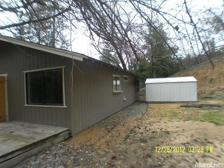 22011 Feather River Dr, Sonora, CA 95370 photo 3