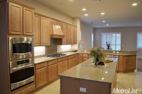 2465 Appleleaf Ln, Manteca, CA 95336 photo 8