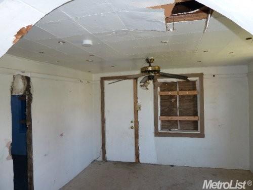 2041 Donald St, Modesto, CA 95351 photo 3