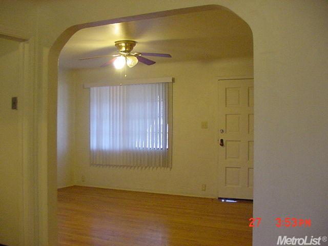 703 Laurel Ave, Gustine, CA 95322 photo 4