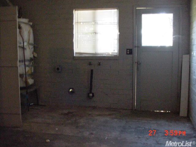 703 Laurel Ave, Gustine, CA 95322 photo 16