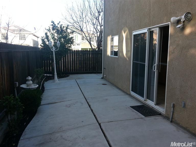 1893 Remembrance Ln, Tracy, CA 95377 photo 6