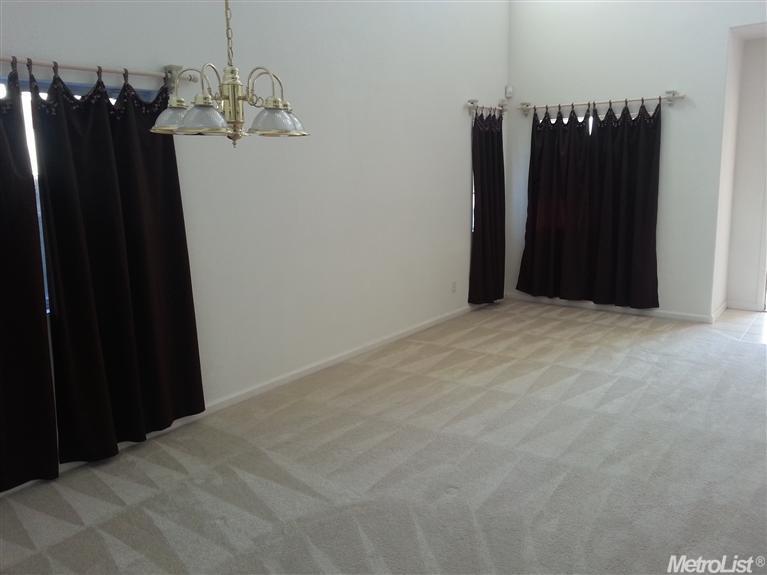 1893 Remembrance Ln, Tracy, CA 95377 photo 4