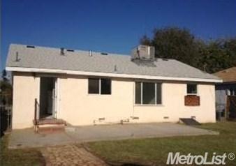 917 Lake Ave, Chowchilla, CA 93610 photo 1