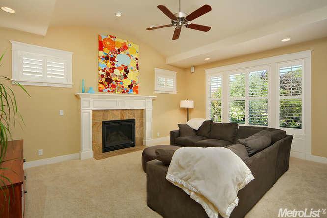 3811 Halcon Pl, Davis, CA 95618 photo 3
