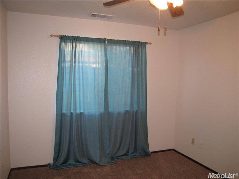 1008 Bordeaux Dr, Modesto, CA 95351 photo 12