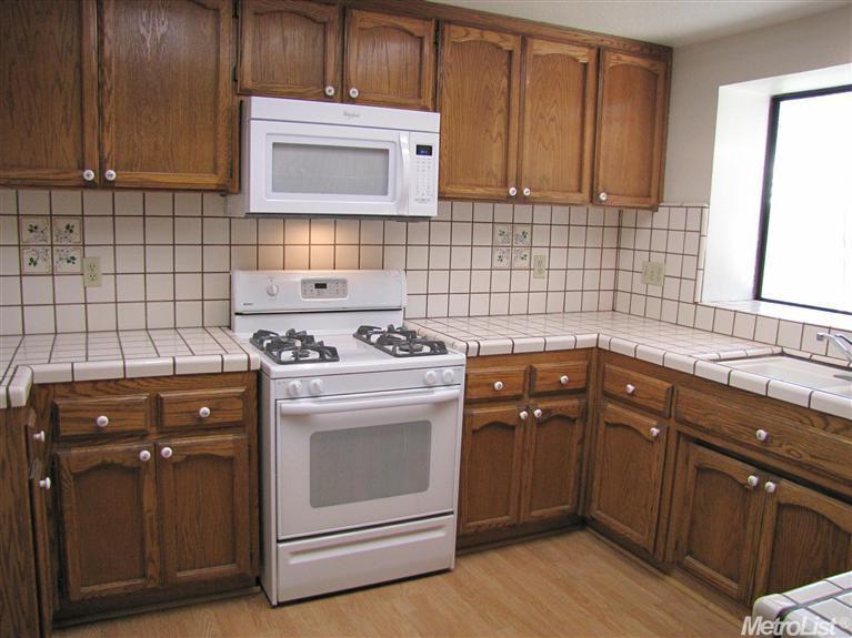 1008 Bordeaux Dr, Modesto, CA 95351 photo 7