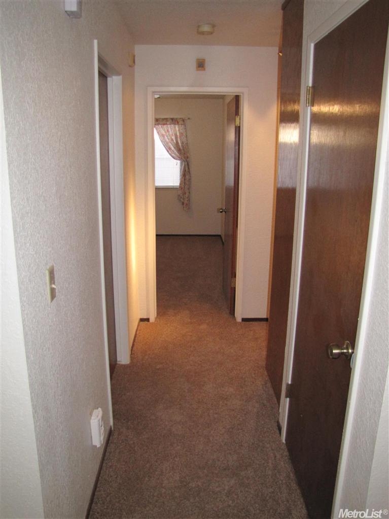 1008 Bordeaux Dr, Modesto, CA 95351 photo 10