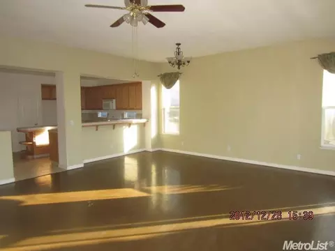 979 Maggiore Ln, Manteca, CA 95337 photo 5