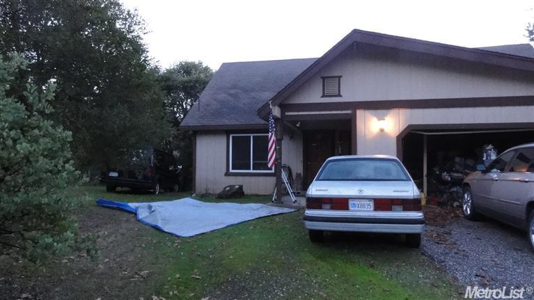 1049 White Oak Dr, Colfax, CA 95713 photo 1
