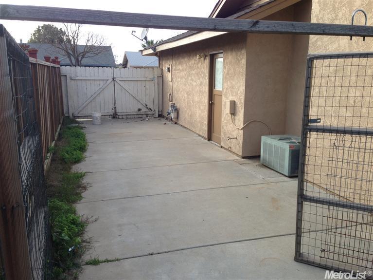 1540 Countryside, Turlock, CA 95380 photo 12