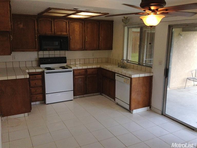 1540 Countryside, Turlock, CA 95380 photo 5