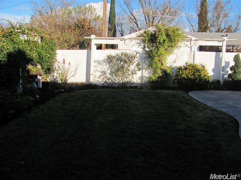 2502 Kenmore Ct, Modesto, CA 95350 photo 16