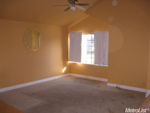 533 Moray Way, Patterson, CA 95363 photo 3