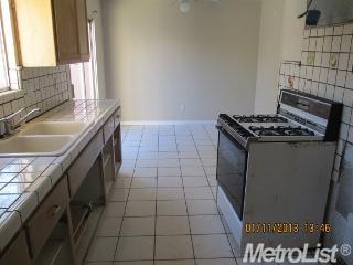 1000 Bristlecone Way, Modesto, CA 95351 photo 4