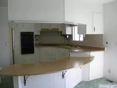 3809 Surfside, Modesto, CA 95355 photo 9