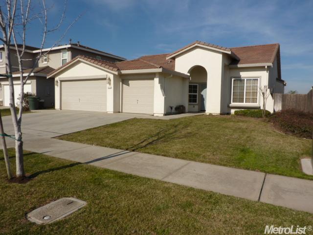 1479 Esplanade Dr, Merced, CA 95348 photo 1