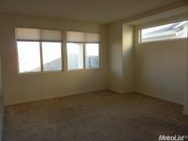 1479 Esplanade Dr, Merced, CA 95348 photo 5