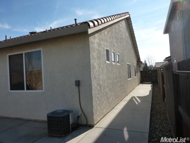 1479 Esplanade Dr, Merced, CA 95348 photo 16