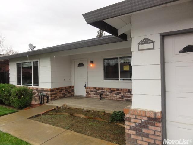 3086 Sharon Ct, Merced, CA 95340 photo 2