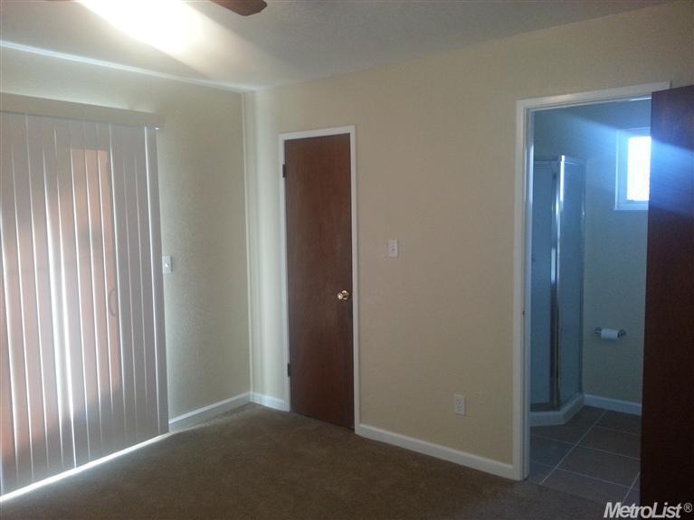 644 Connie Ct, Manteca, CA 95336 photo 2