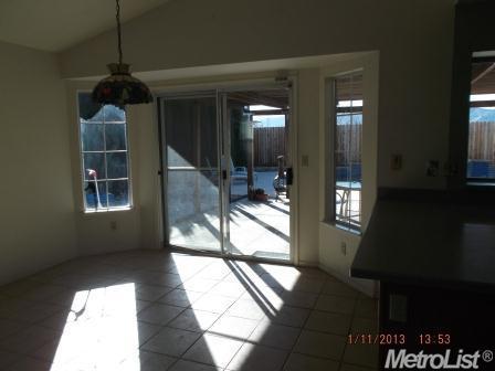 1002 Suffolk Ct, Winters, CA 95694 photo 6