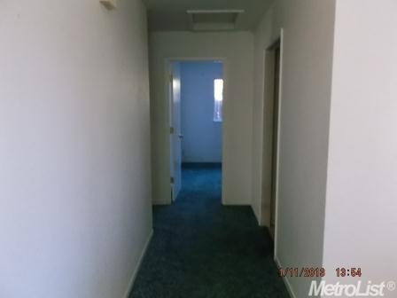 1002 Suffolk Ct, Winters, CA 95694 photo 7