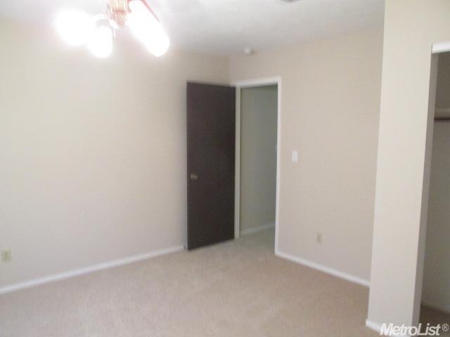 950 Pebble Way, Manteca, CA 95336 photo 9