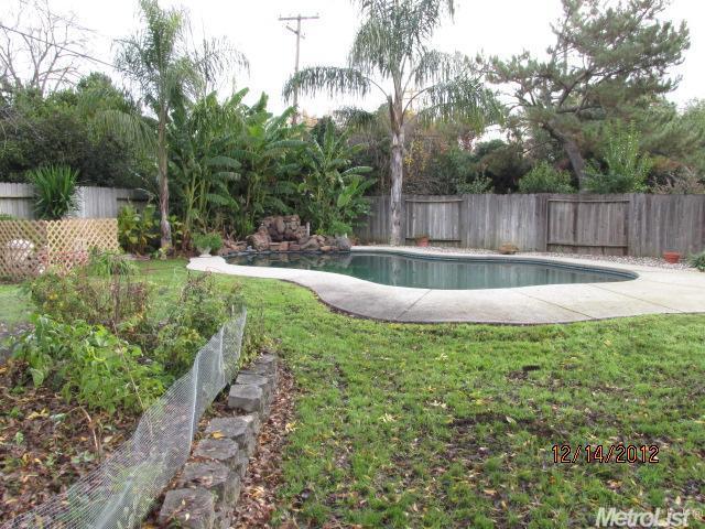 4329 Jan Dr, Carmichael, CA 95608 photo 3