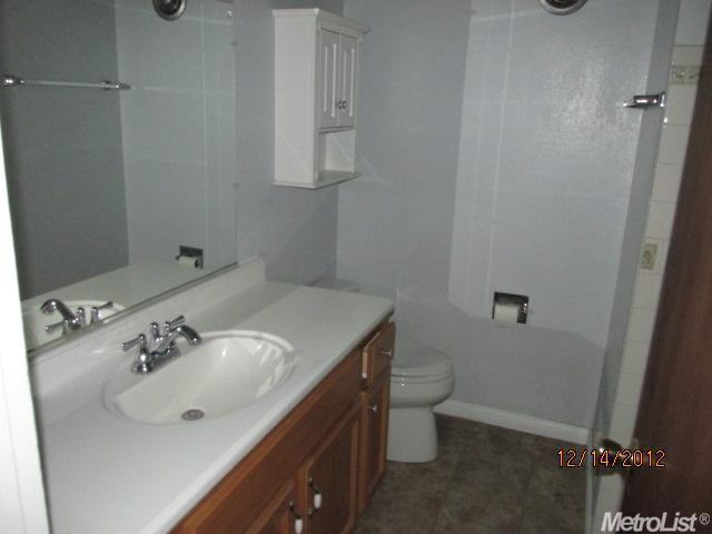 4329 Jan Dr, Carmichael, CA 95608 photo 10