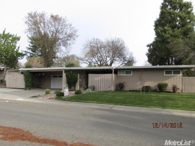 4329 Jan Dr, Carmichael, CA 95608 photo 1