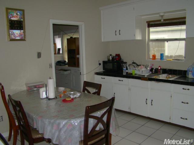 407 Leon Ave, Modesto, CA 95351 photo 6