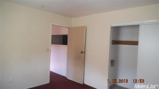 588 E Somoa Ln, Lathrop, CA 95330 photo 14