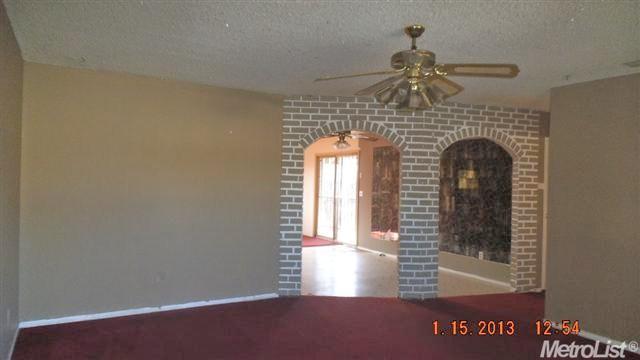 588 E Somoa Ln, Lathrop, CA 95330 photo 10