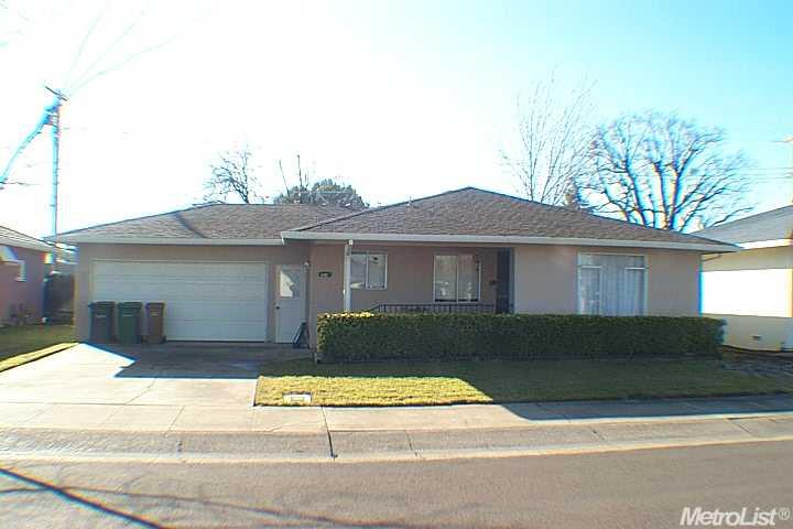 442 Elgin Ave, Lodi, CA 95240 photo 1