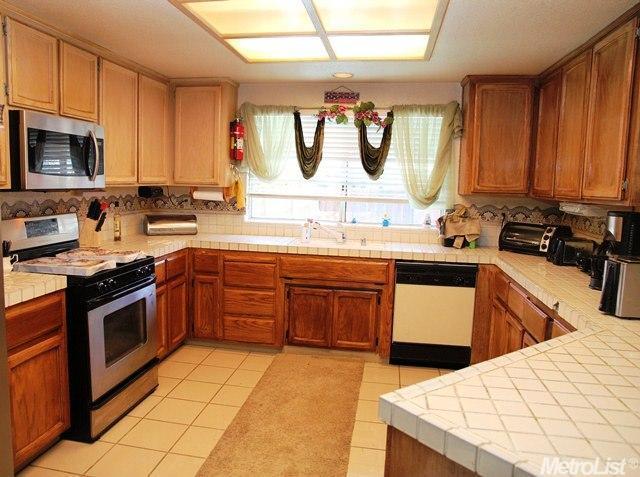 8030 Ackerson Way, Antelope, CA 95843 photo 9