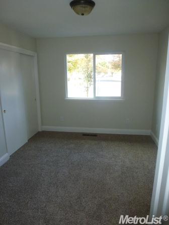 1313 N Pointe Pl, Modesto, CA 95355 photo 7